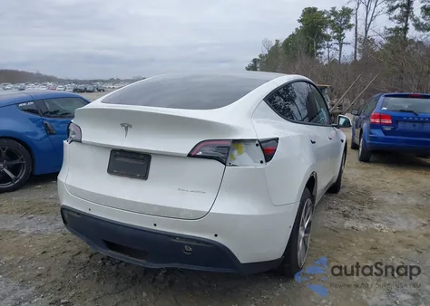 2021 Tesla Model Y Long Range Dual Motor All-Wheel Drive from USA, damaged, VIN 5YJYGDEE2MF176811
